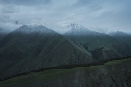 沈阳滑雪场(沈阳滑雪场：冬日乐园，畅享滑雪乐趣！)